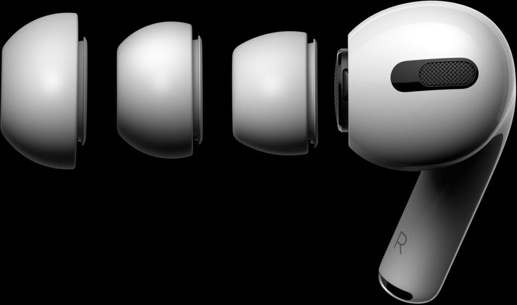Écouteurs intra-auriculaires d'Apple, les AirPods Pro. ici, on voit les trois types d'embouts en silicone proposés.